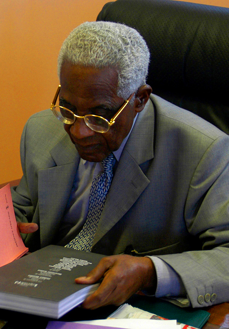 Aimé Césaire — Portrait officiel